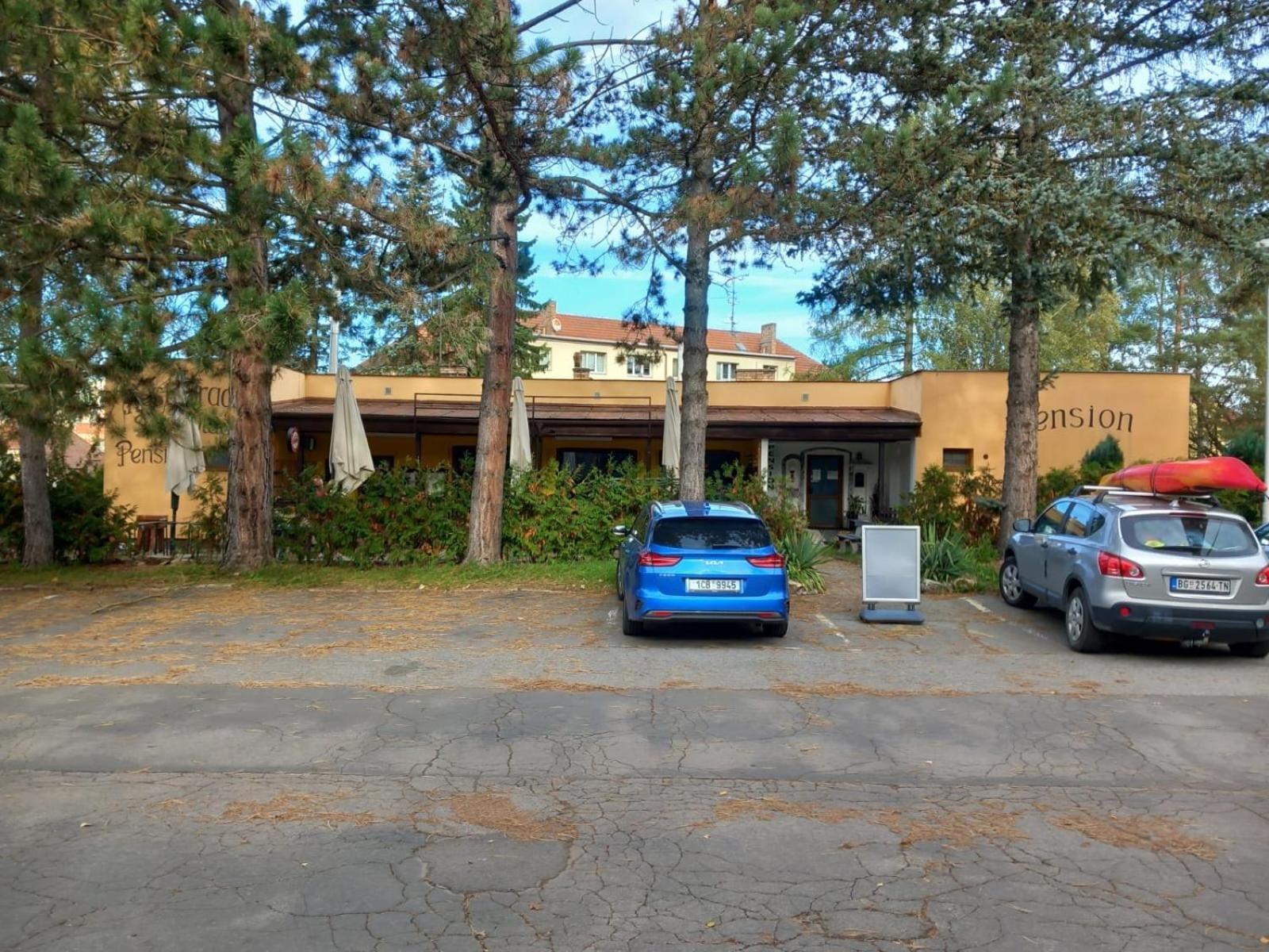 Vysehrad Nonstop Guest house