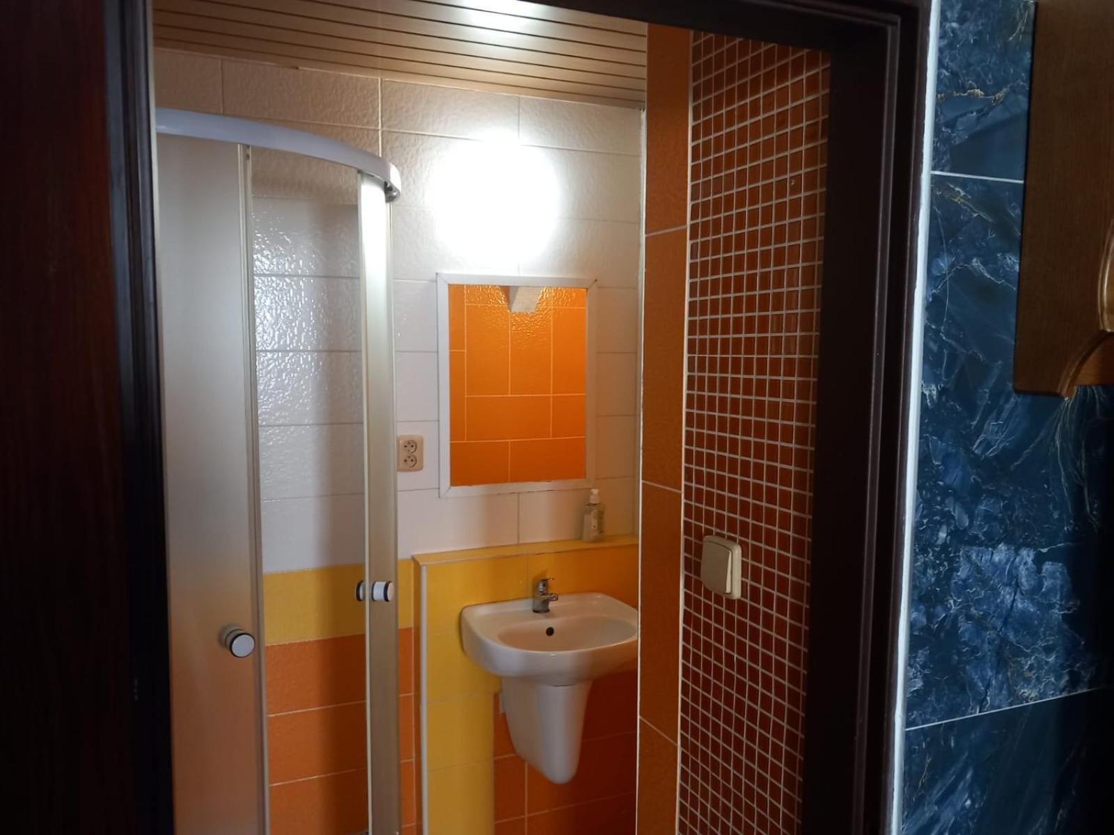Vysehrad Nonstop Penzión pre hostí 3*