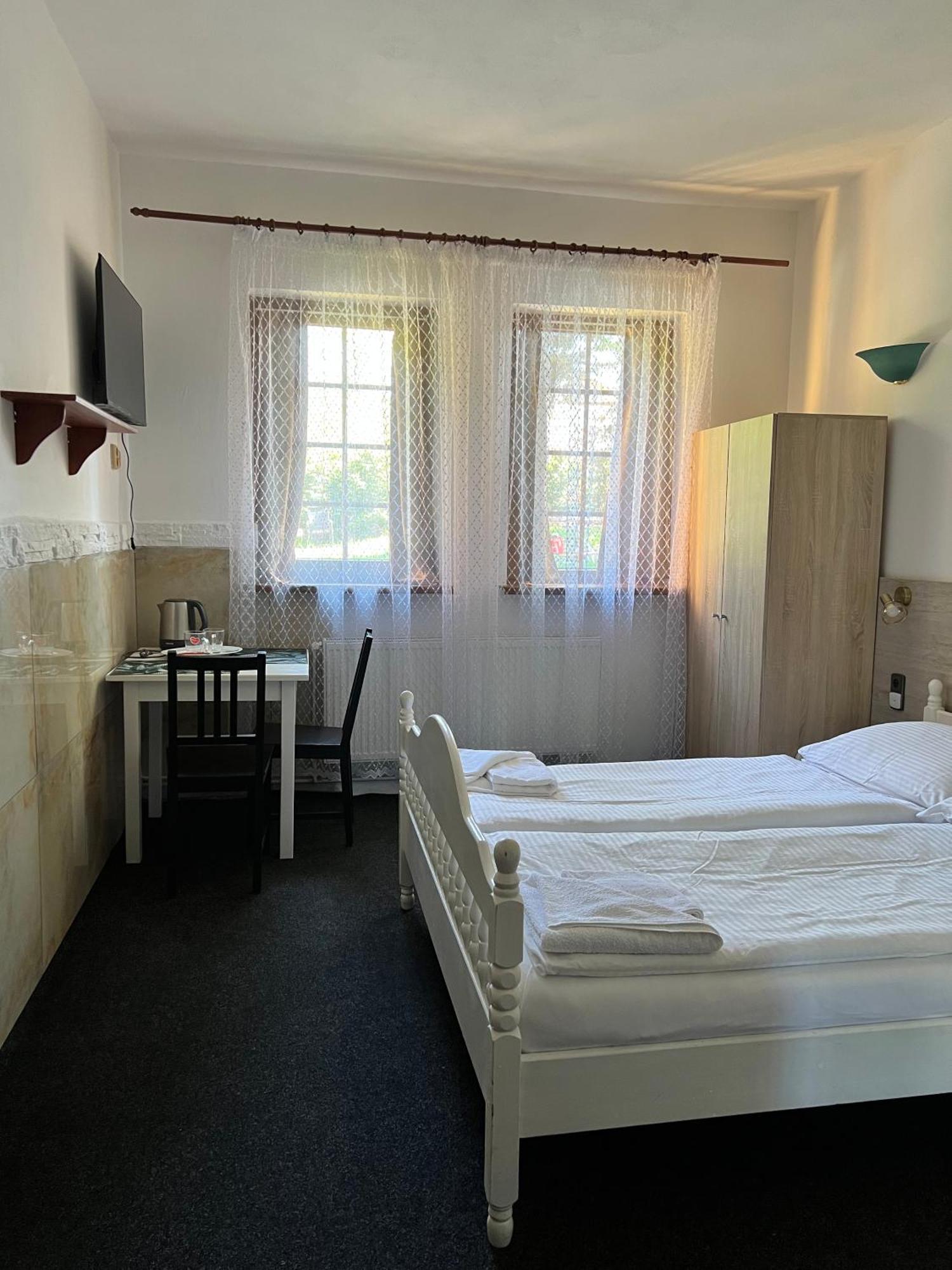 Vysehrad Nonstop Guest house