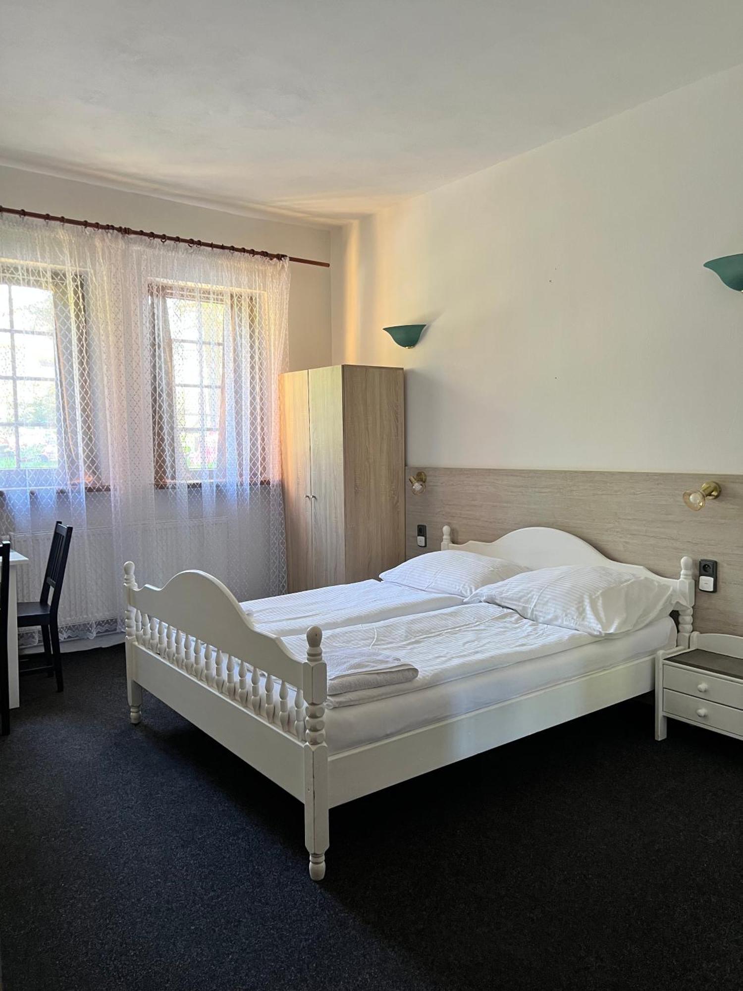 Guest house Vysehrad Nonstop 3*